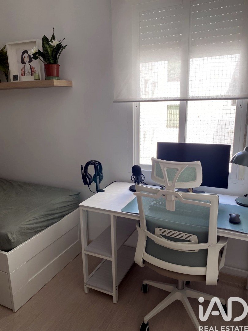 Wohnung in Cordoba, Spanien 3 Schlafzimmer, 77 m2 Nr. 185063