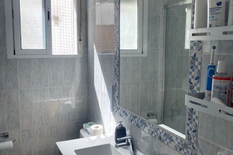 Wohnung zum Verkauf in Cordoba, Spanien 3 Schlafzimmer, 77 m2 Nr. 185063 - Foto 27
