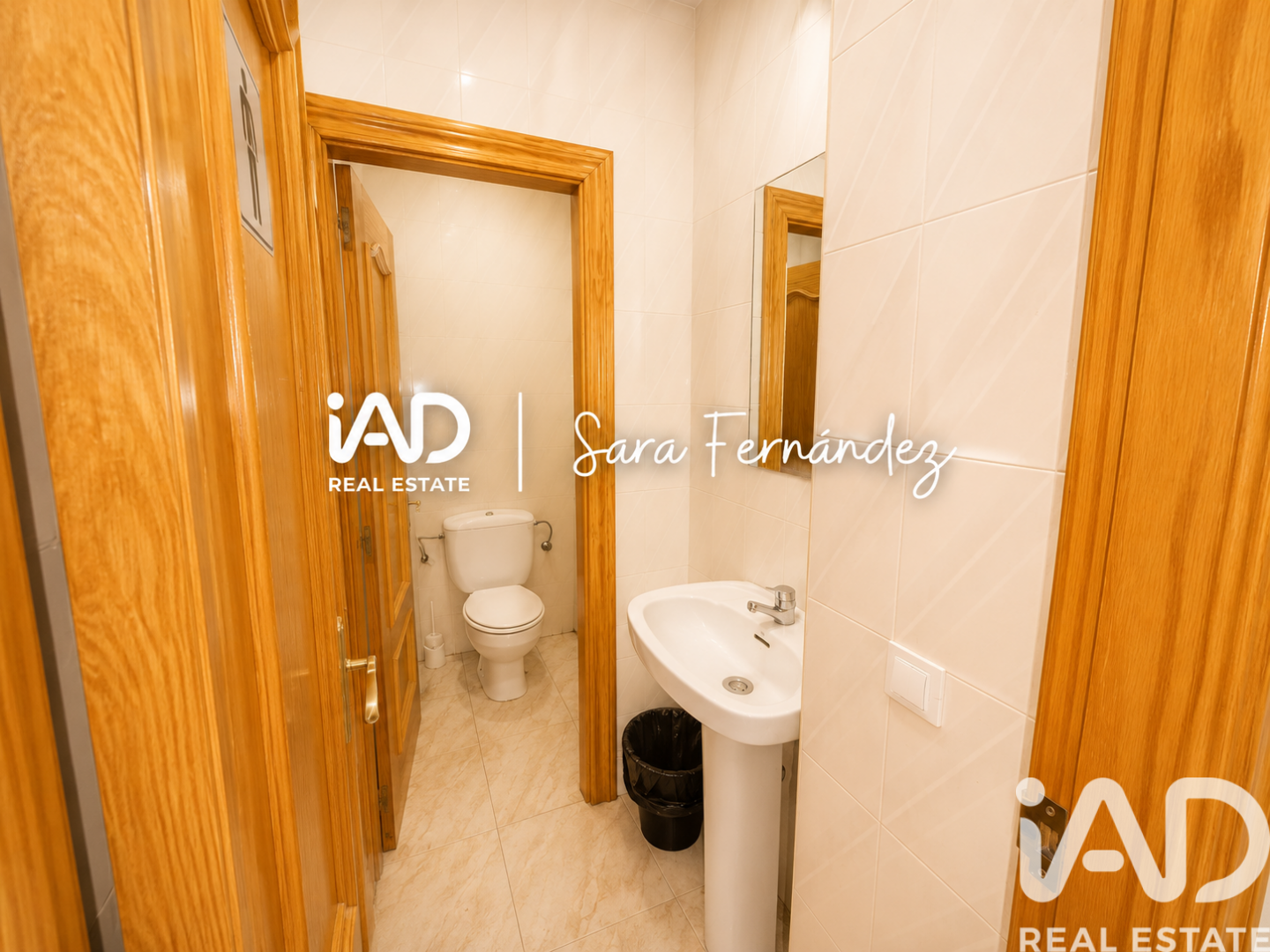 Commercial property à Trobajo del Camino, Leon, Espagne 100 m2 No. 185064