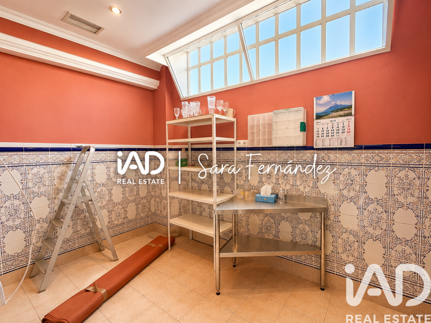 Commercial property à Trobajo del Camino, Leon, Espagne 100 m2 No. 185064