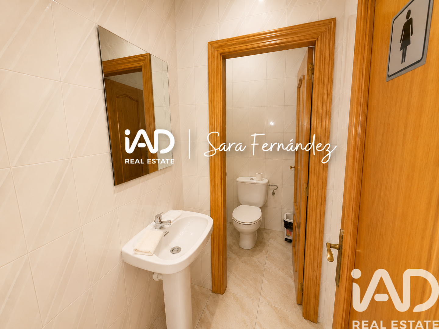 Commercial property à Trobajo del Camino, Leon, Espagne 100 m2 No. 185064