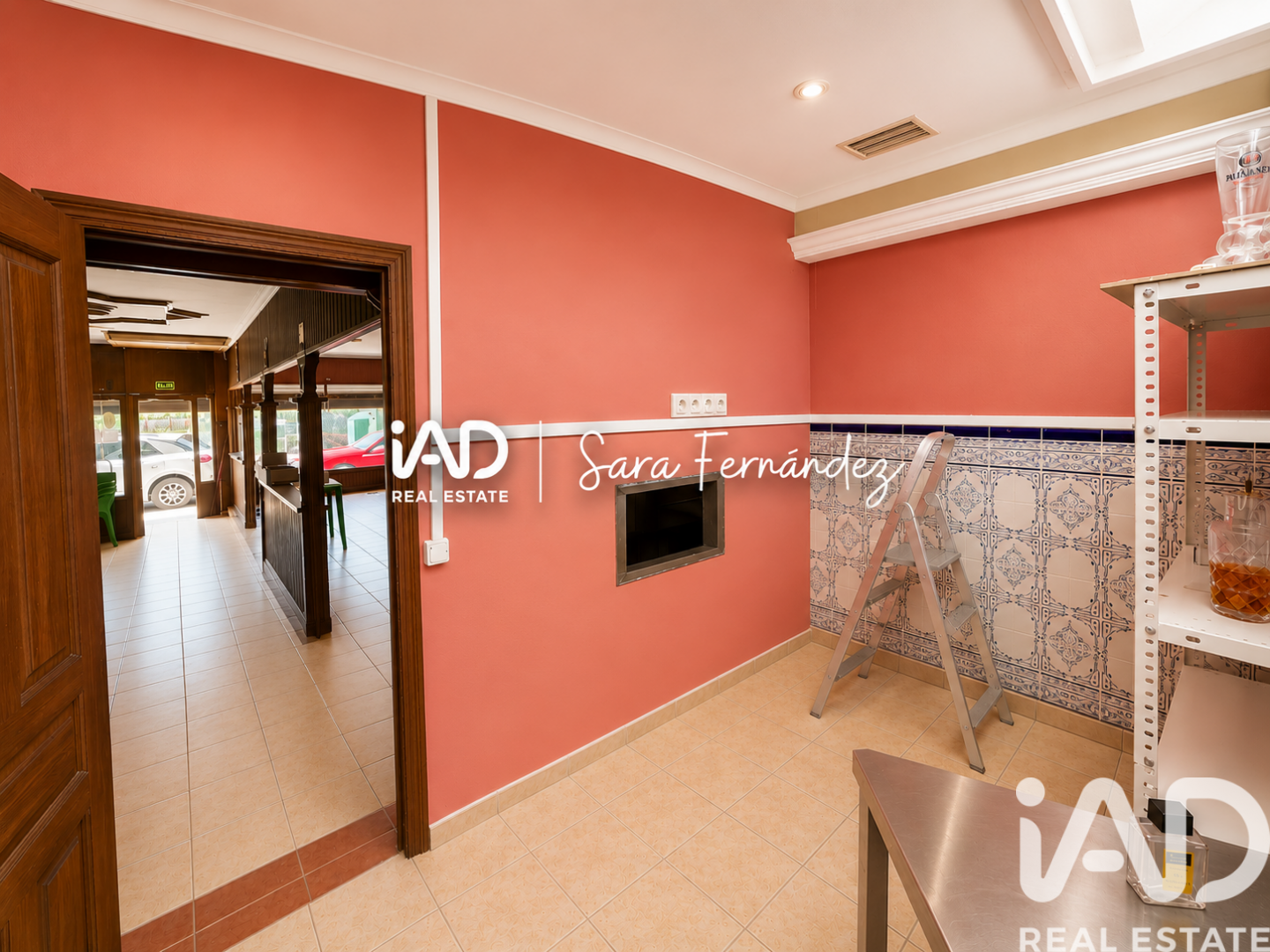 Commercial property à Trobajo del Camino, Leon, Espagne 100 m2 No. 185064