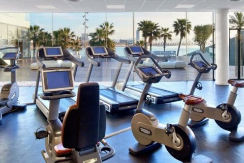 Propiedad comercial en L'Eixample, Barcelona, España 1474 m2 No. 154893