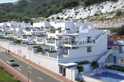 Apartamento en venta en Benalmádena, Málaga, España 2 dormitorios, 69 m2 No. 154379 - foto 2