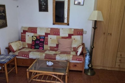 Сasa en venta en Torrevieja, Alicante, España 4 dormitorios, 65 m2 No. 149773 - foto 7