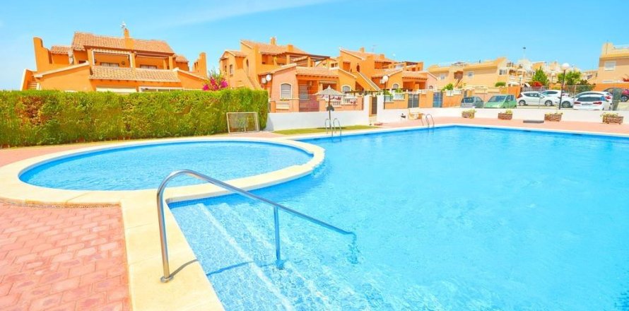 Квартира в Торревьеха, Аликанте, Испания 2 спальни, 58м2 №149771