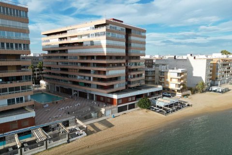 Dzīvoklis pārdošanā Torrevieja, Alicante, Spānijā 3 istabas, 95 m2 Nr. 149776 - attēls 9