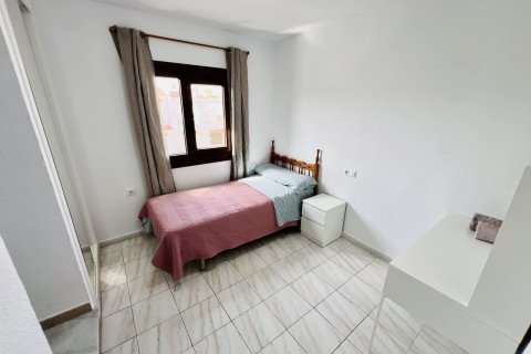 Dúplex en venta en Torrevieja, Alicante, España 4 dormitorios, 95 m2 No. 149772 - foto 9