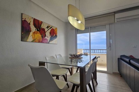 Apartamento en venta en Mil Palmeras, Alicante, España 3 dormitorios, 96 m2 No. 149777 - foto 12