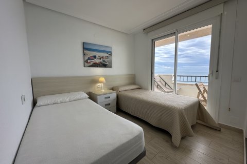 Apartamento en venta en Mil Palmeras, Alicante, España 3 dormitorios, 96 m2 No. 149777 - foto 23