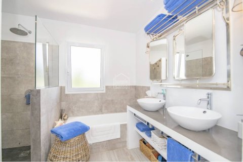 Villa pārdošanā Es Castell, Menorca, Spānijā 7 istabas, 327 m2 Nr. 146997 - attēls 12