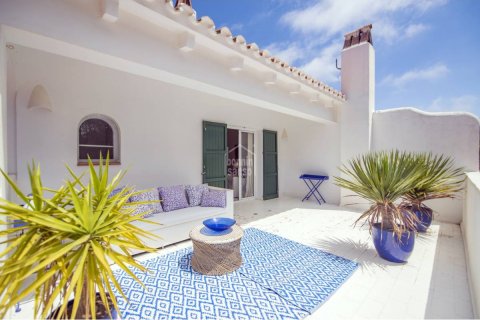 Villa pārdošanā Es Castell, Menorca, Spānijā 7 istabas, 327 m2 Nr. 146997 - attēls 11