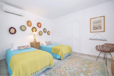 Villa pārdošanā Es Castell, Menorca, Spānijā 7 istabas, 327 m2 Nr. 146997 - attēls 7
