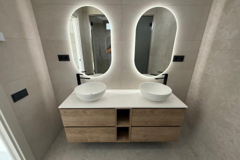 Hus till salu i S'Agaro, Girona, Spanien 4 sovrum, 232 kvm. Nr. 146998 - foto 28