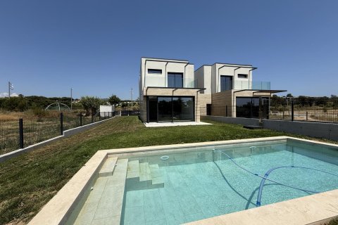 Hus till salu i S'Agaro, Girona, Spanien 4 sovrum, 232 kvm. Nr. 146998 - foto 3