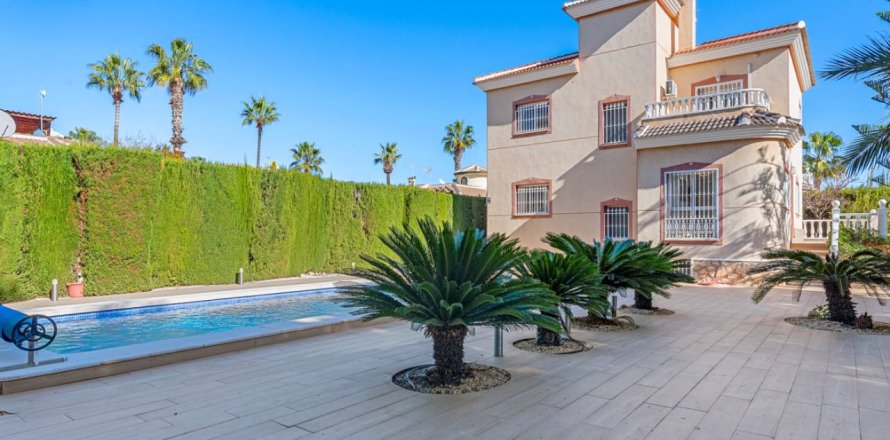 Villa Ciudad Quesada, Alicante, Spanien 5 sovrum, 211 kvm. Nr. 136757