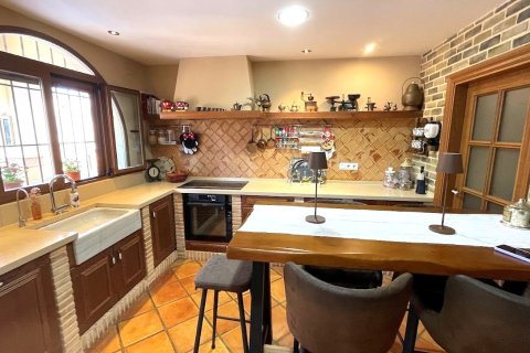 Villa pārdošanā La Nucia, Alicante, Spānijā 5 istabas, 315 m2 Nr. 136758 - attēls 4