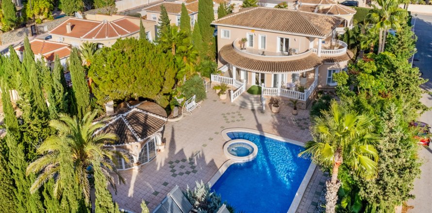 Вилла в Сьюдад Кесада, Аликанте, Испания 5 спален, 344м2 №136759