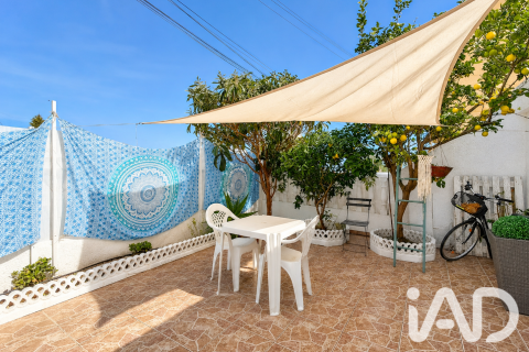 Apartment in Santa Pola, Alicante, Spain 3 bedrooms, 84 sq.m. No. 195824