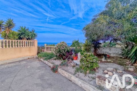 Apartment for sale in Santa Pola, Alicante, Spain 3 bedrooms, 84 sq.m. No. 195824 - photo 8