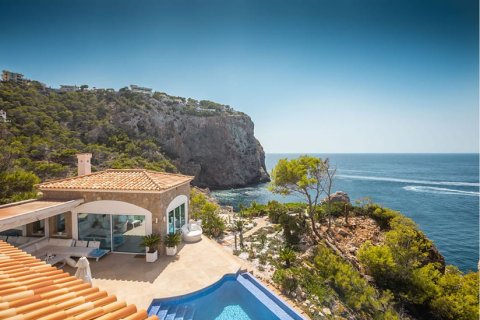 Villa zum Verkauf in Mallorca, Spanien 4 Schlafzimmer, 464 m2 Nr. 147785 - Foto 1