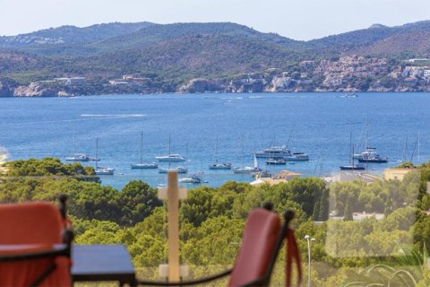 Villa zum Verkauf in Santa Ponsa, Mallorca, Spanien 4 Schlafzimmer, 350 m2 Nr. 147780 - Foto 3