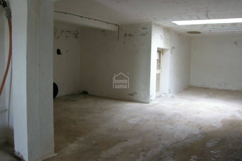 Garāža pārdošanā Es Castell, Menorca, Spānijā 78 m2 Nr. 183225 - attēls 3