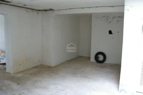 Garāža pārdošanā Es Castell, Menorca, Spānijā 78 m2 Nr. 183225 - attēls 2