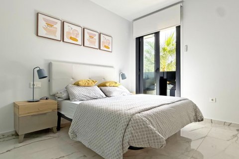 Apartament w Alicante, Hiszpania 2 sypialnie, 72 mkw. nr 179614 – zdjęcie 6