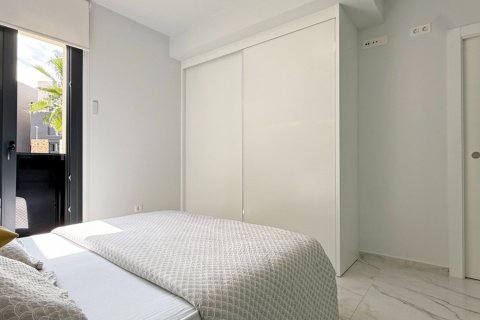 Apartament w Alicante, Hiszpania 2 sypialnie, 72 mkw. nr 179614 – zdjęcie 10