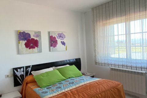 Продажа дома в Cambados, Понтеведра, Испания 3 спальни, 289м2 №154041 - фото 15