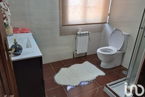 Продажа дома в Cambados, Понтеведра, Испания 3 спальни, 289м2 №154041 - фото 19