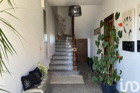 Продажа дома в Cambados, Понтеведра, Испания 3 спальни, 289м2 №154041 - фото 8