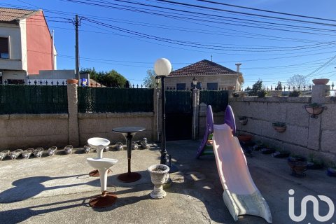Продажа дома в Cambados, Понтеведра, Испания 3 спальни, 289м2 №154041 - фото 25