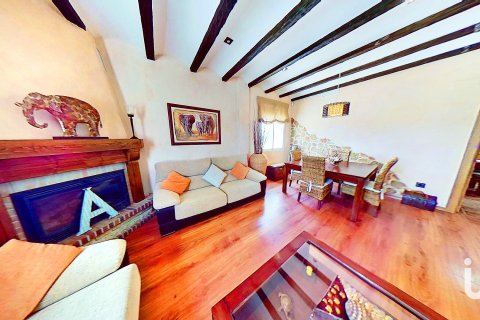 Сasa en venta en Elche, Alicante, España 7 dormitorios, 5500 m2 No. 154042 - foto 2