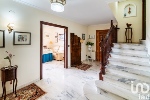 Продажа дома в Кордова, Испания 9 спален, 690м2 №154039 - фото 13