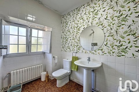 Hus till salu i Vilanova de Arousa, Pontevedra, Spanien 5 sovrum, 357 kvm. Nr. 154040 - foto 10