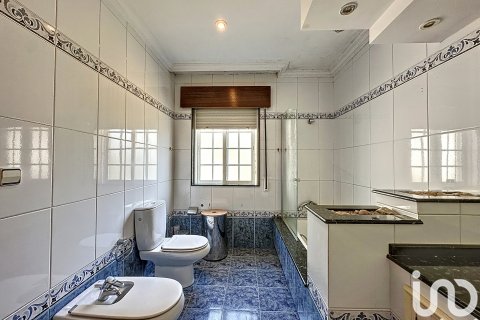 Hus till salu i Vilanova de Arousa, Pontevedra, Spanien 5 sovrum, 357 kvm. Nr. 154040 - foto 14