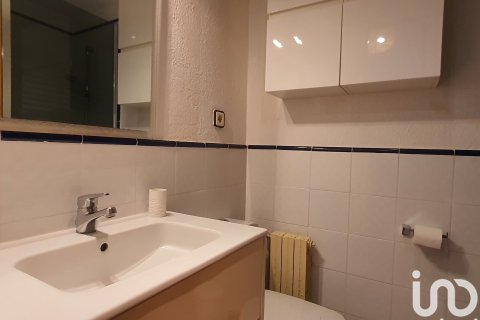 House for sale in Sitges, Barcelona, Spain 3 bedrooms, 126 sq.m. No. 154043 - photo 25