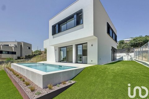 Продажа дома в Тейя, Барселона, Испания 4 спальни, 250м2 №154037 - фото 5