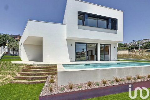 Продажа дома в Тейя, Барселона, Испания 4 спальни, 250м2 №154037 - фото 6