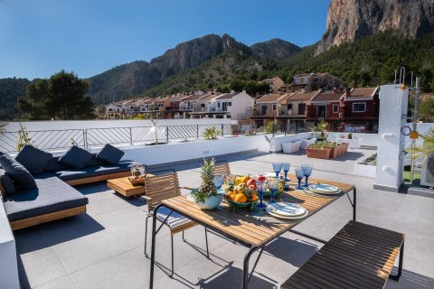 Huvila myytävänä Polop, Alicante, Espanja, 3 makuuhuonetta, 80 m2 No. 116502 - kuva 2