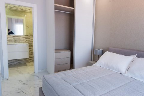 Huvila myytävänä Torrevieja, Alicante, Espanja, 3 makuuhuonetta, 83 m2 No. 116506 - kuva 9