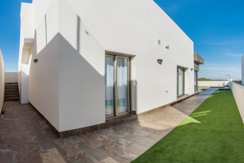 Huvila myytävänä Torrevieja, Alicante, Espanja, 3 makuuhuonetta, 83 m2 No. 116506 - kuva 15