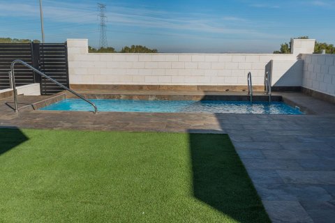 Huvila myytävänä Torrevieja, Alicante, Espanja, 3 makuuhuonetta, 83 m2 No. 116506 - kuva 3