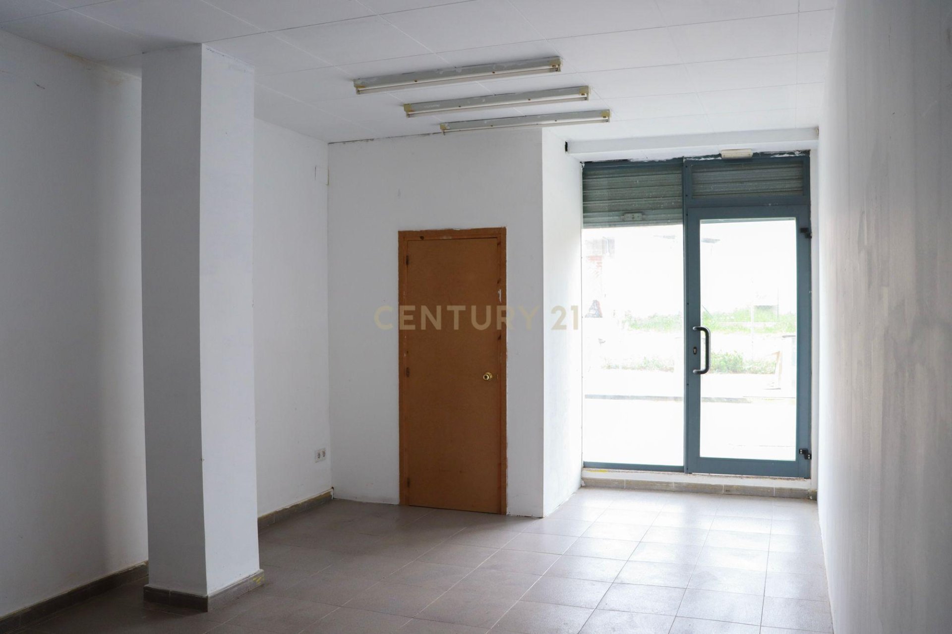 Proprietà commerciale a Tordera, Barcelona, Spagna 105 mq. N° 186359