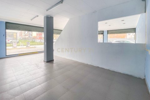 Liikekiinteistö myytävänä Tordera, Barcelona, Espanja , 105 m2 No. 186359 - kuva 11