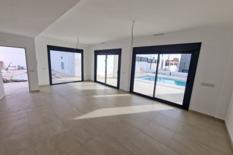 Villa for sale Manilva, Malaga, Spain 4 bedrooms, 184 sq.m. No. 136154 - photo 10