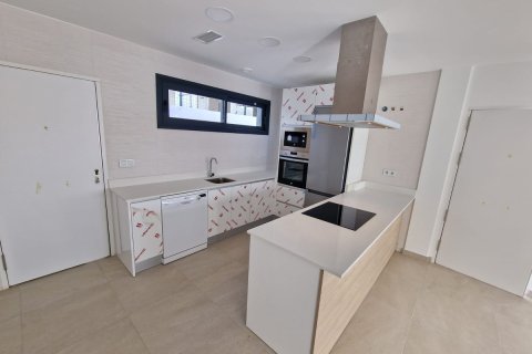 Villa for sale Manilva, Malaga, Spain 4 bedrooms, 184 sq.m. No. 136154 - photo 22