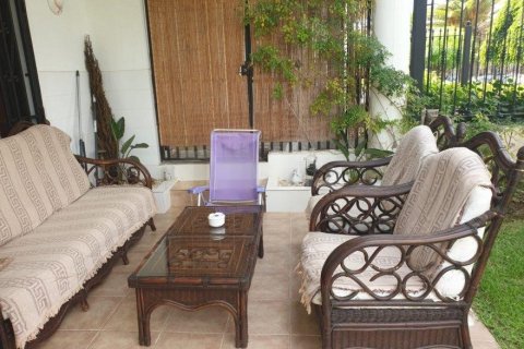 Huoneisto myytävänä Los Cristianos, Tenerife, Espanja, 1 makuuhuone, 48 m2 No. 194471 - kuva 2